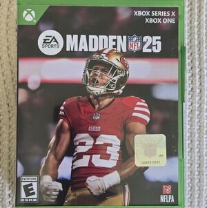 EA SPORTS Madden NFL 25 Xbox One/Series X - Red Game Case